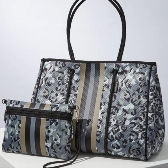 PreneLove neoprene tote and wristlet bag set, new with tags and dust bag - Picture 1 of 12